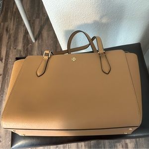 Tory Burch Like New small tote. Camel.